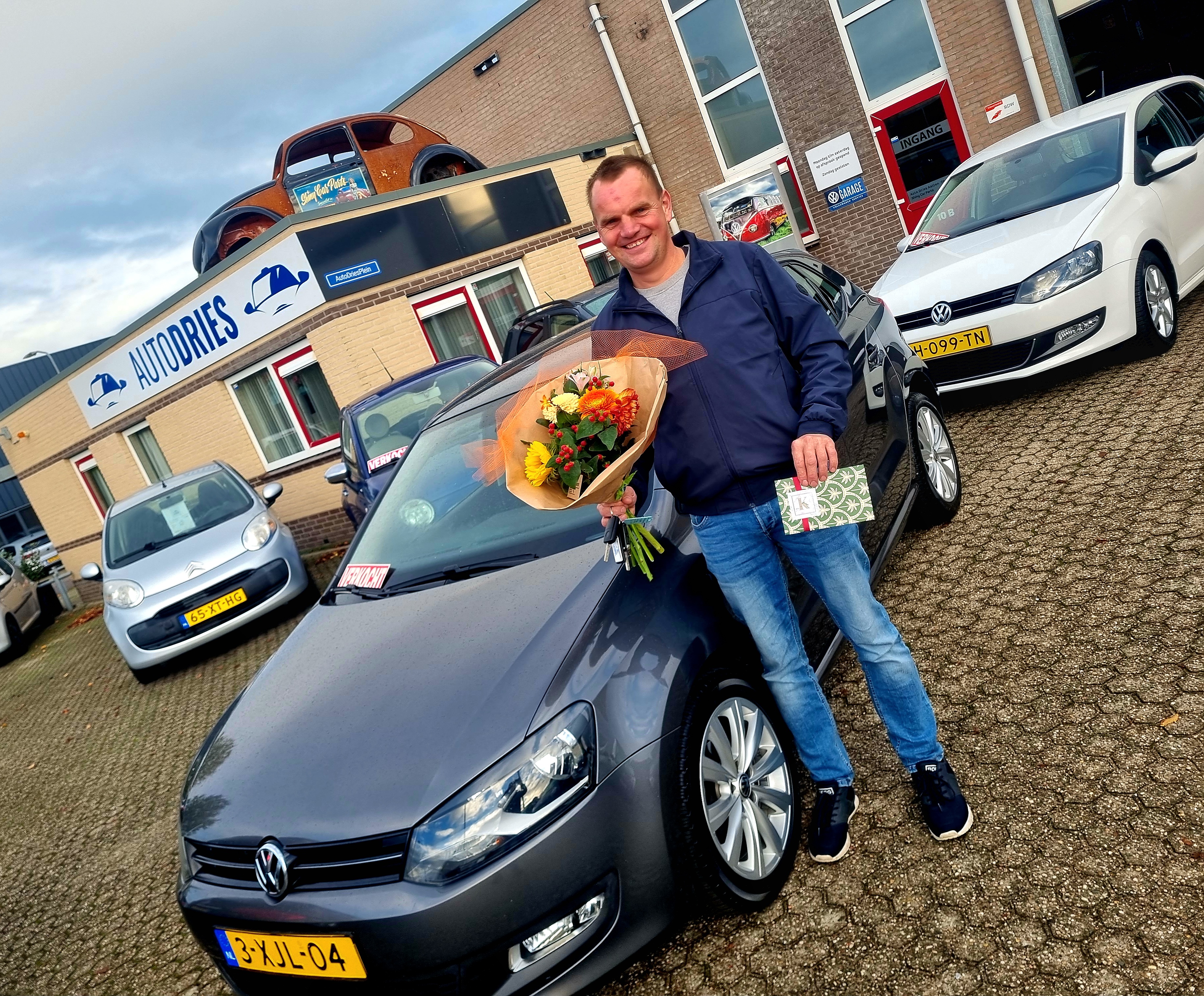 Blije klant bij Auto Dries Aalten