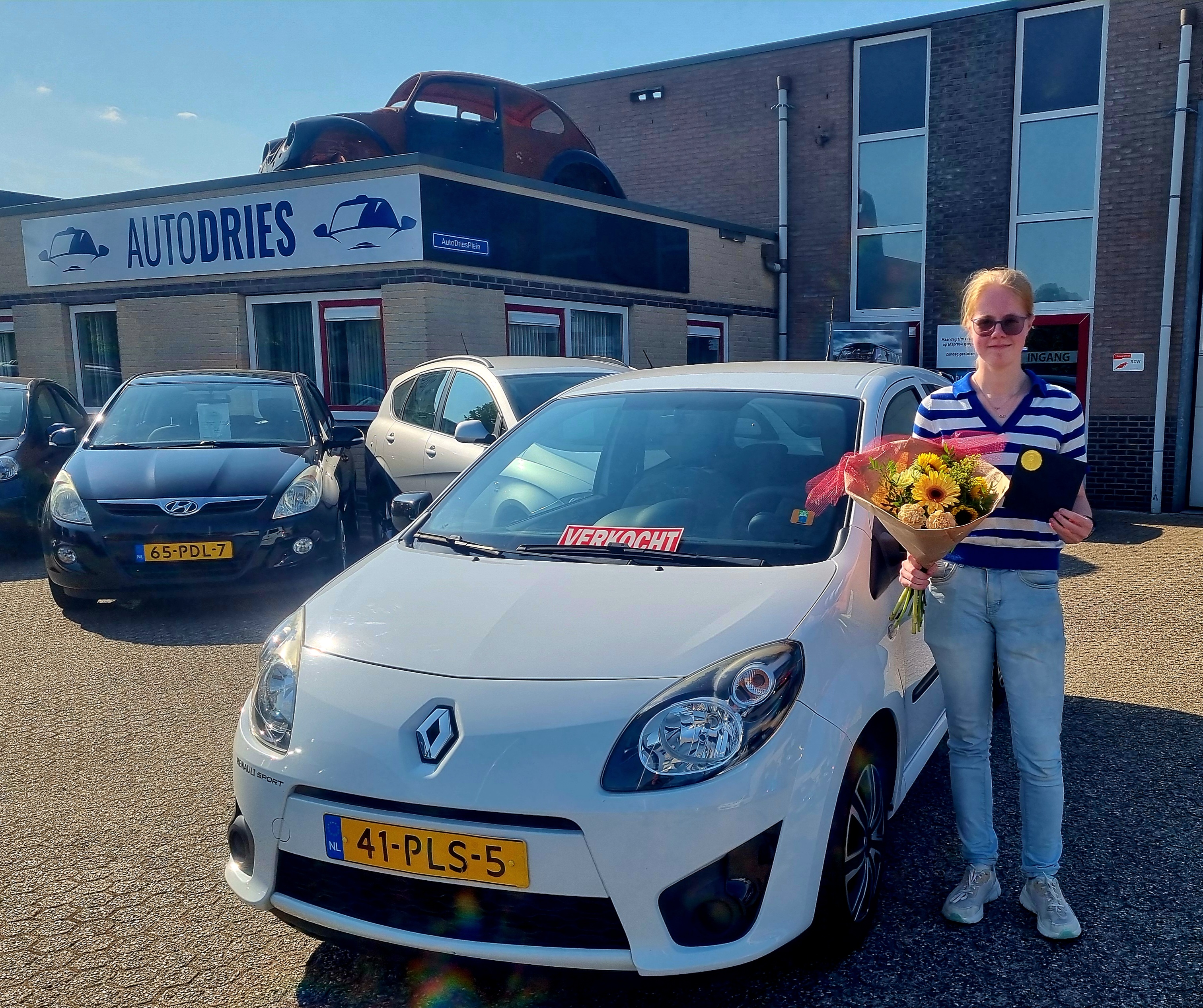 Blije klant bij Auto Dries Aalten