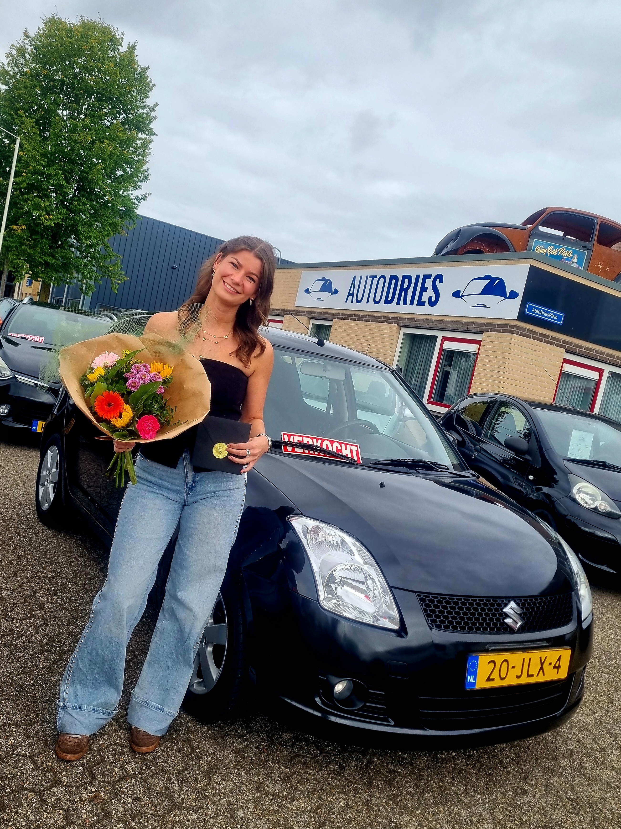 Blije klant bij Auto Dries Aalten