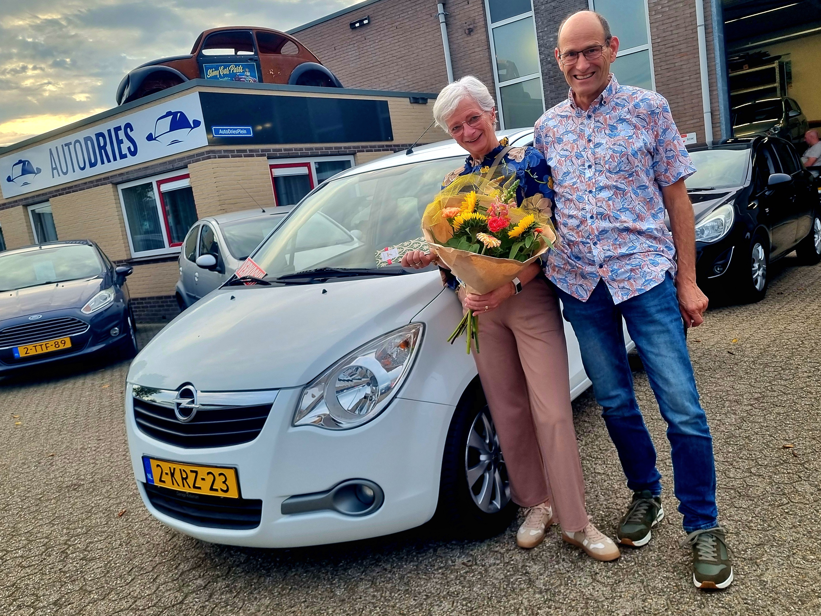Blije klant bij Auto Dries Aalten