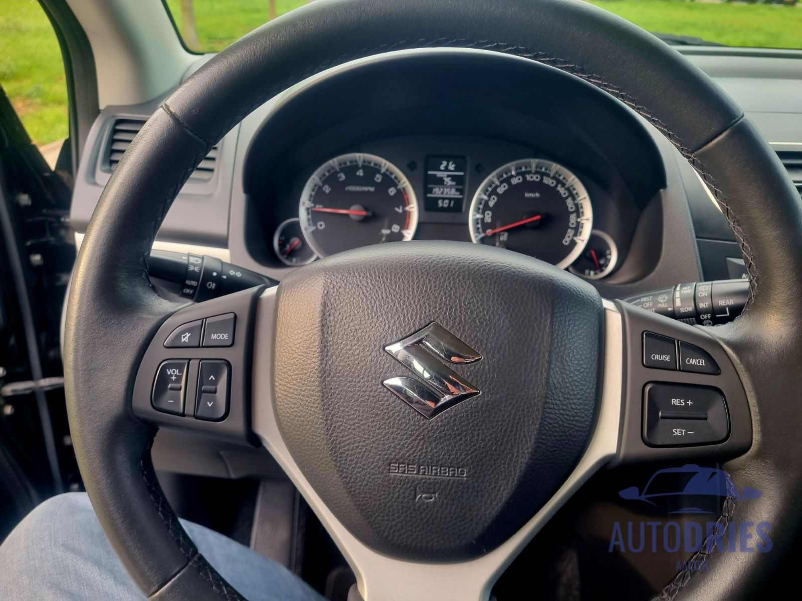 Suzuki Swift Special Two Tone