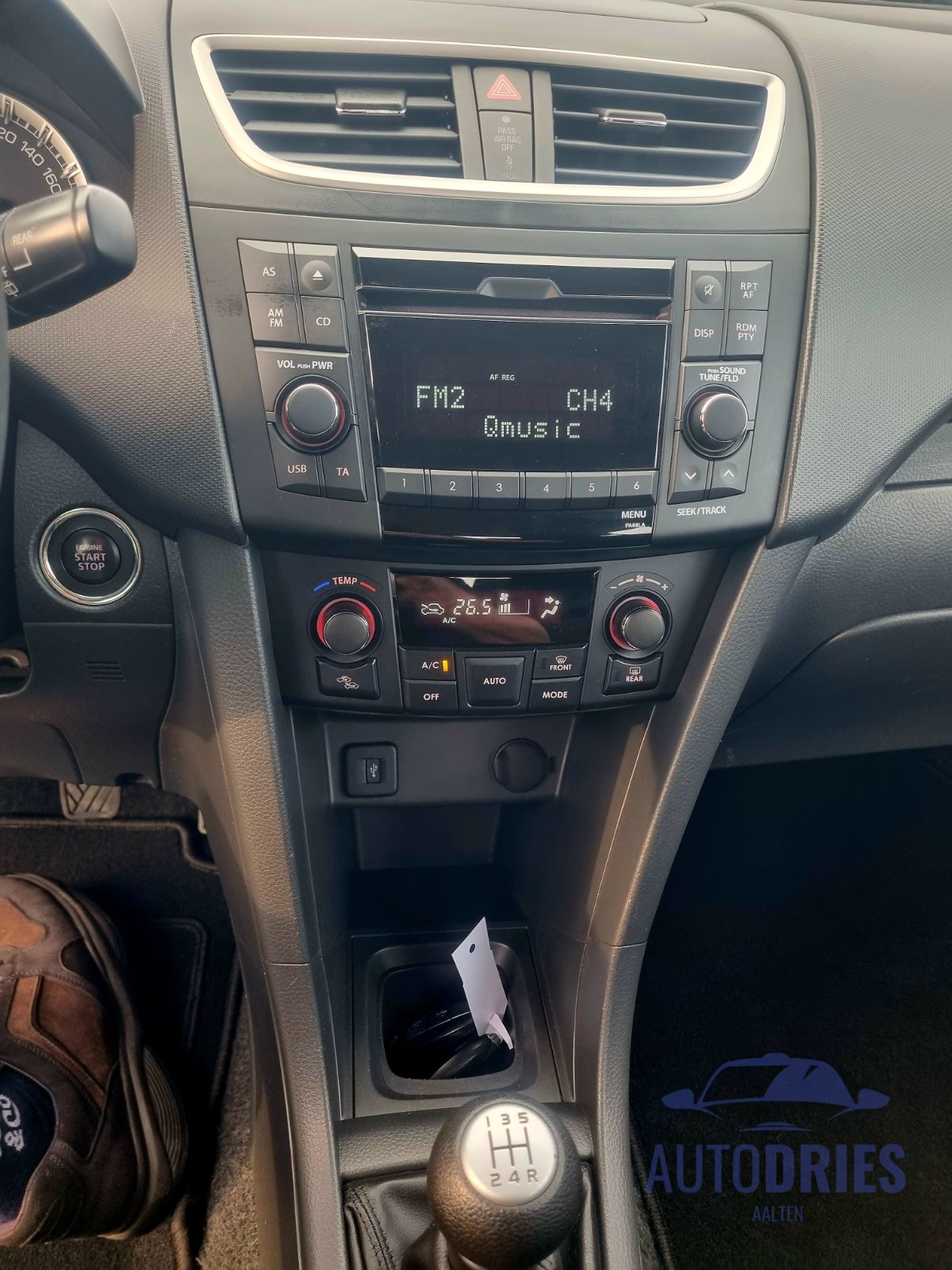 Suzuki Swift Special Two Tone