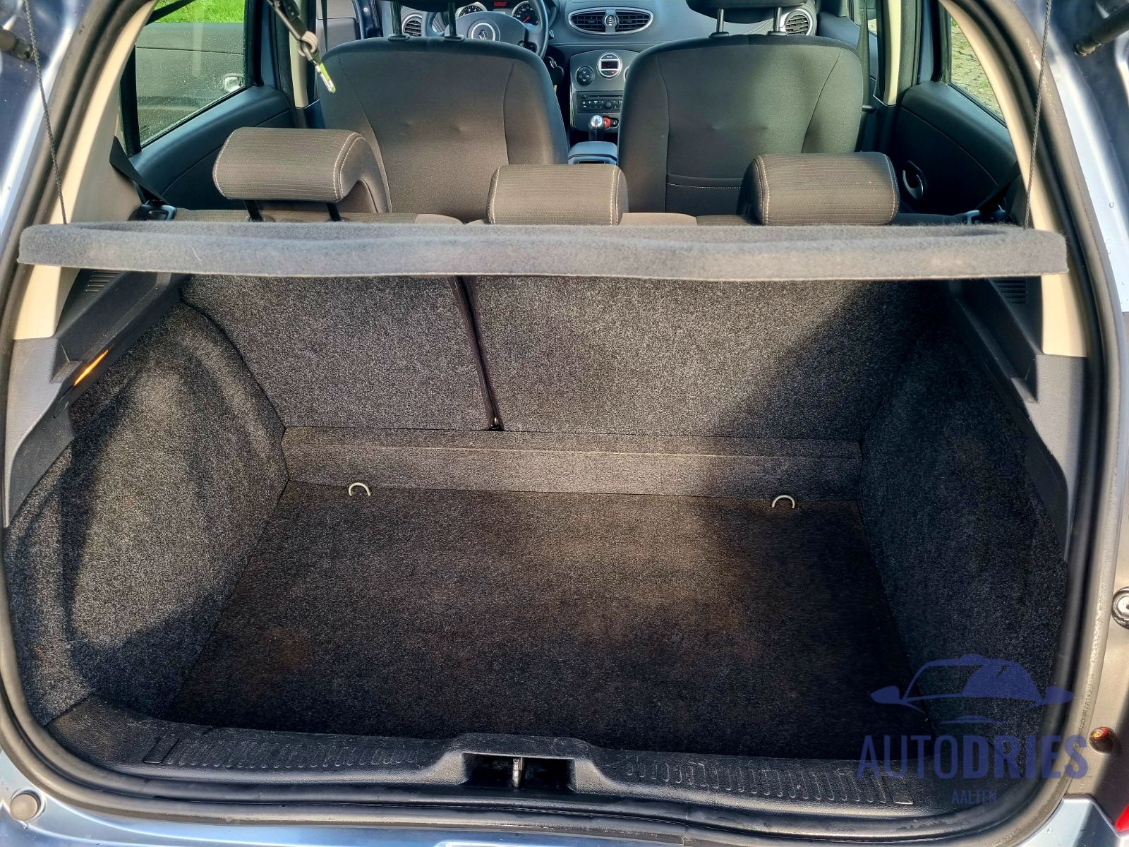 Renault Clio 1.2 Anniversary