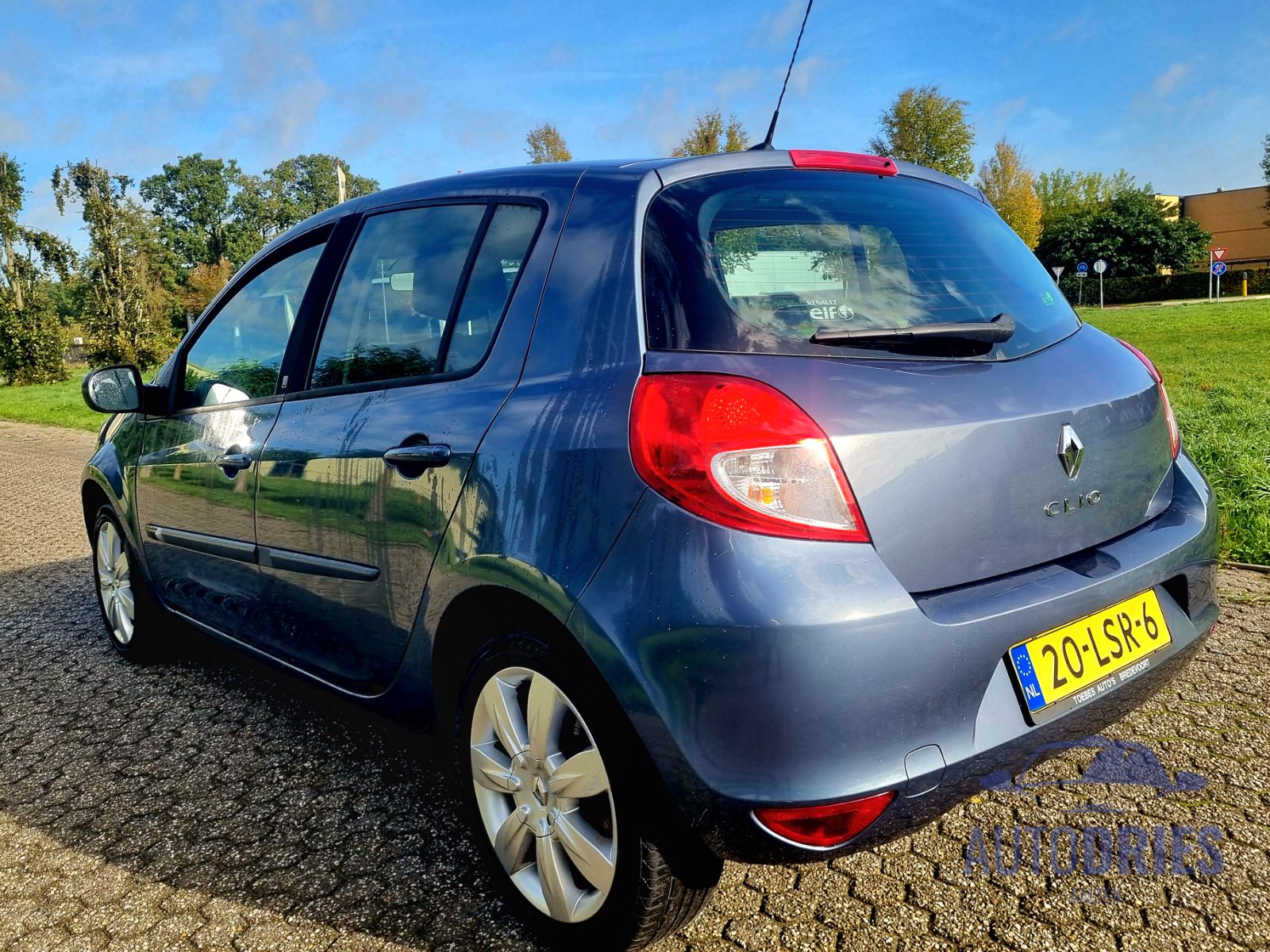 Renault Clio 1.2 Anniversary