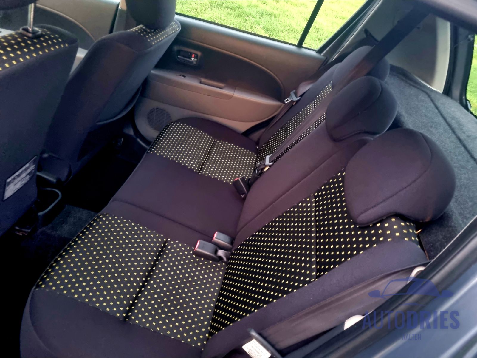 Daihatsu Sirion 2