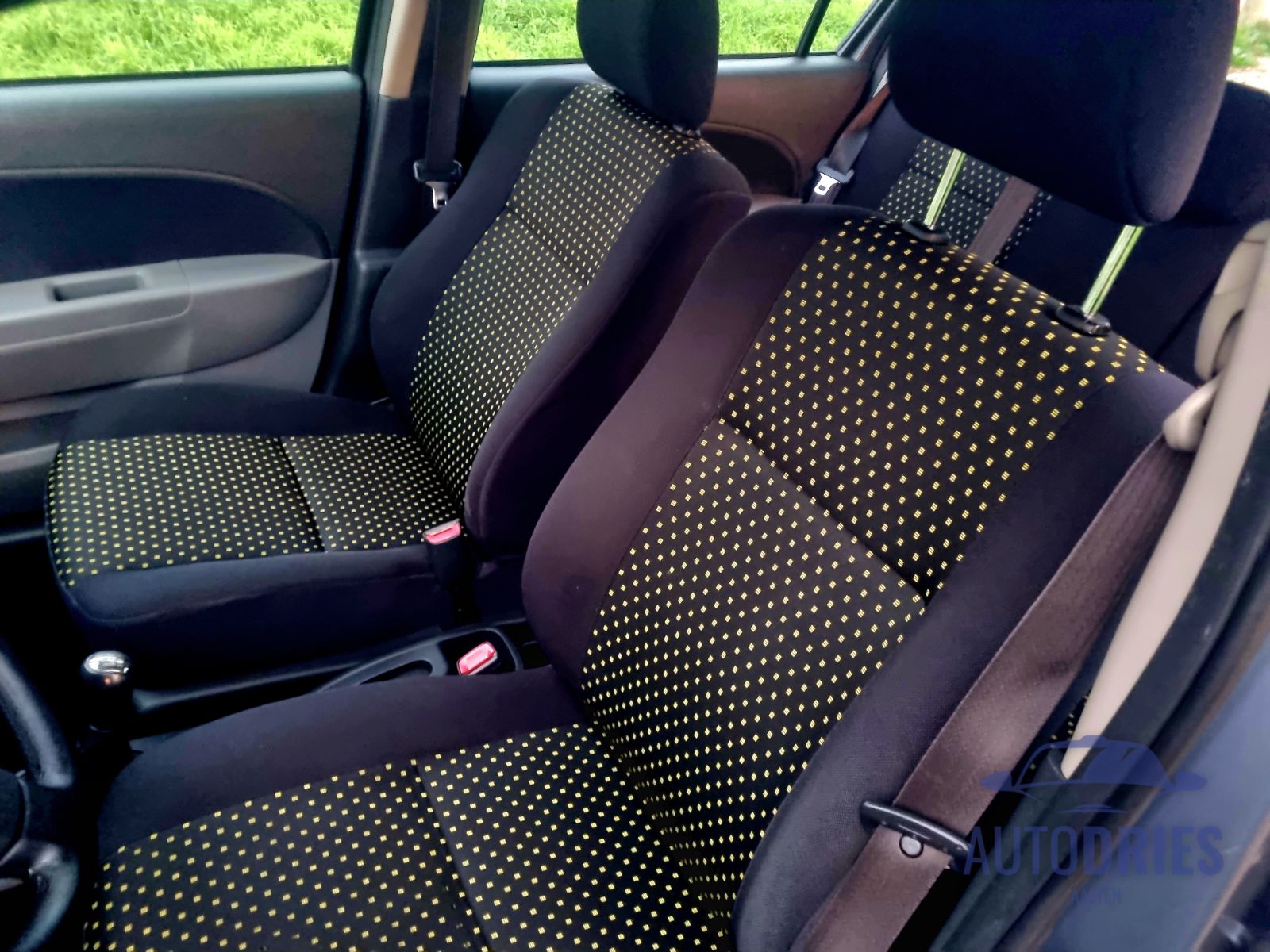 Daihatsu Sirion 2